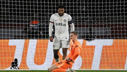 星空体育中国-一场欧冠5-2大胜！大巴黎击败切尔西，登贝莱1V2破门，K77双响炮