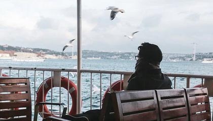 星空体育-【直播】钟意求老林指导，老林：我帮Fly、小胖，肯定也会帮钟意